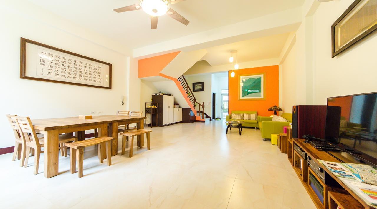 Encounter Hostel Hualien City Exterior photo