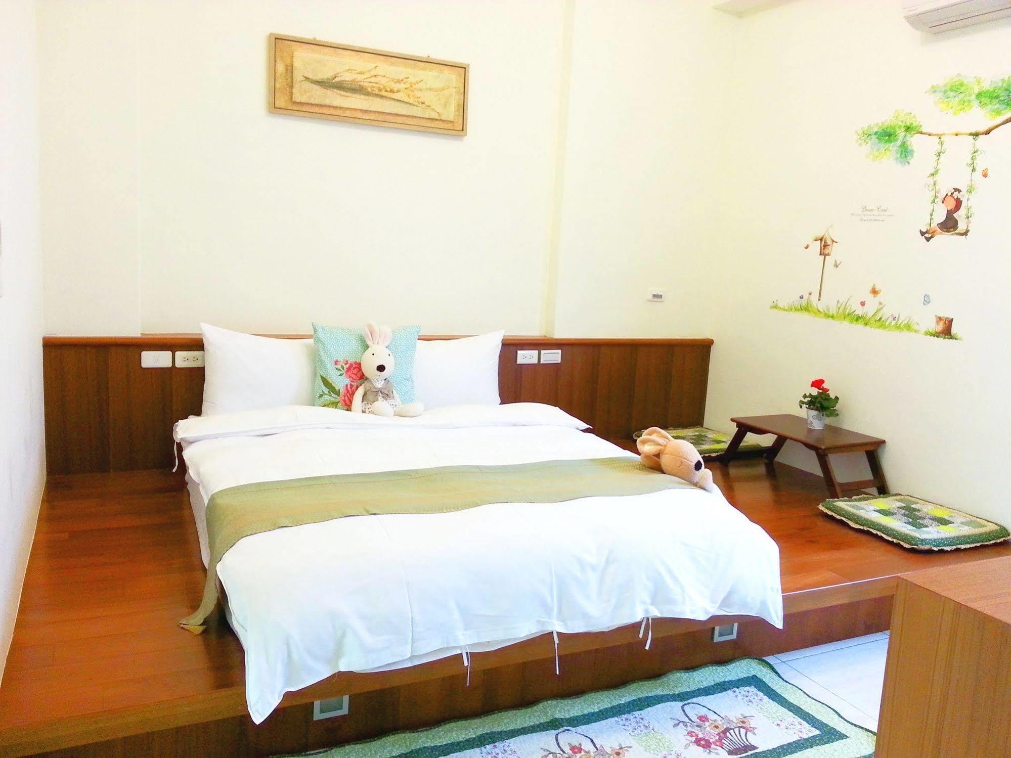 Encounter Hostel Hualien City Exterior photo