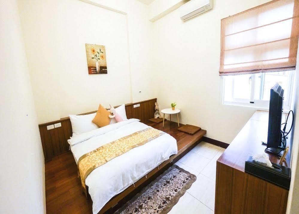 Encounter Hostel Hualien City Exterior photo